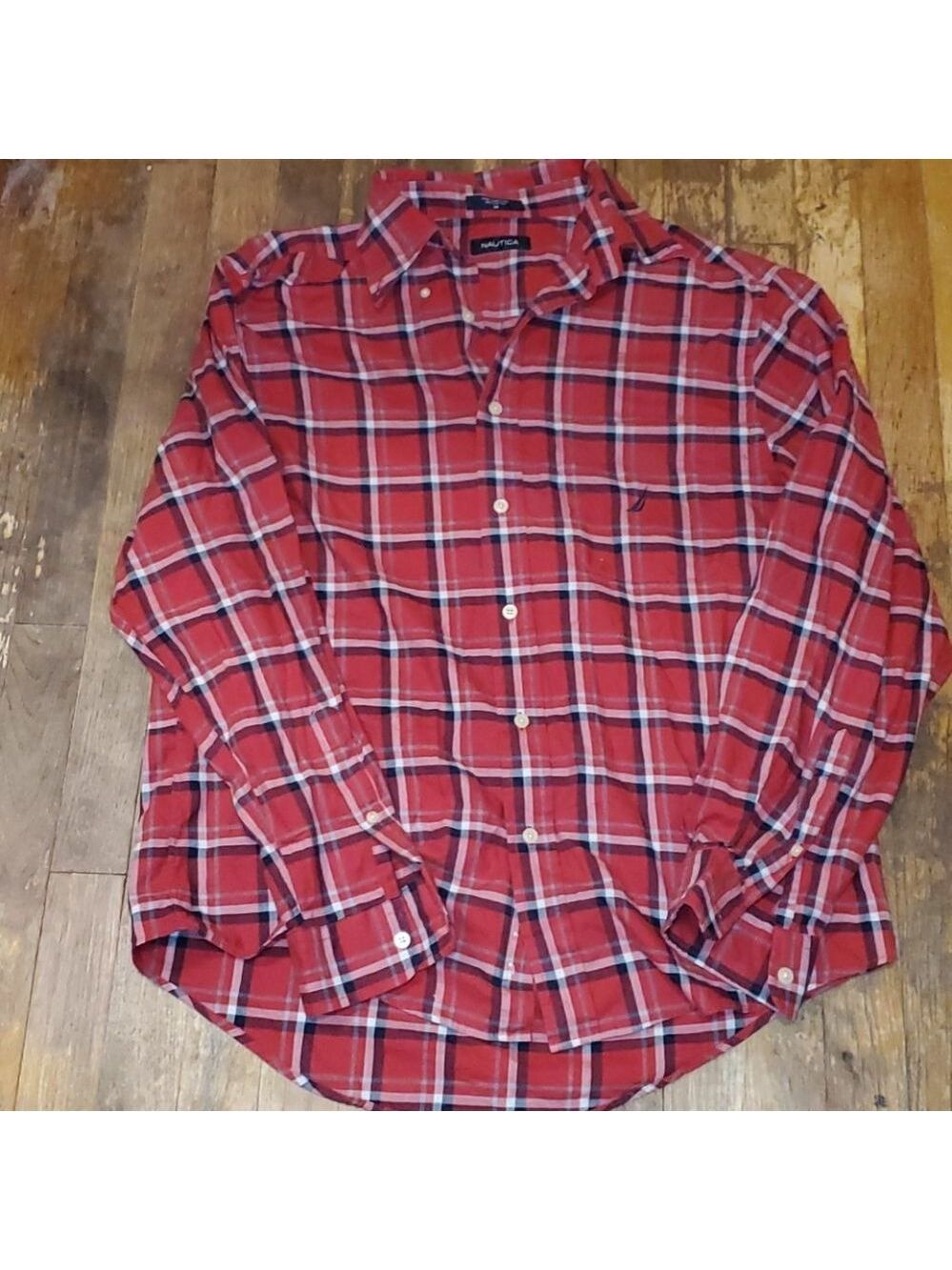 Nautica button up plaid MENS shirt medium
